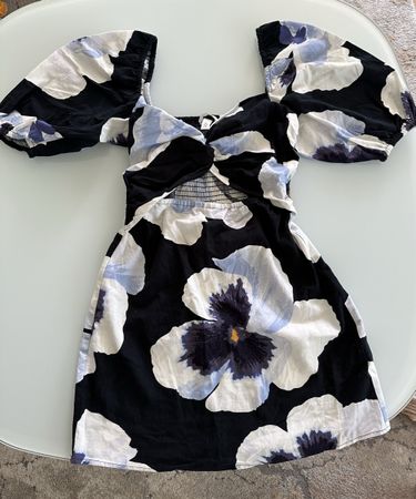 H&M Linen Blend Floral Dress - Size S - Summer Ready!