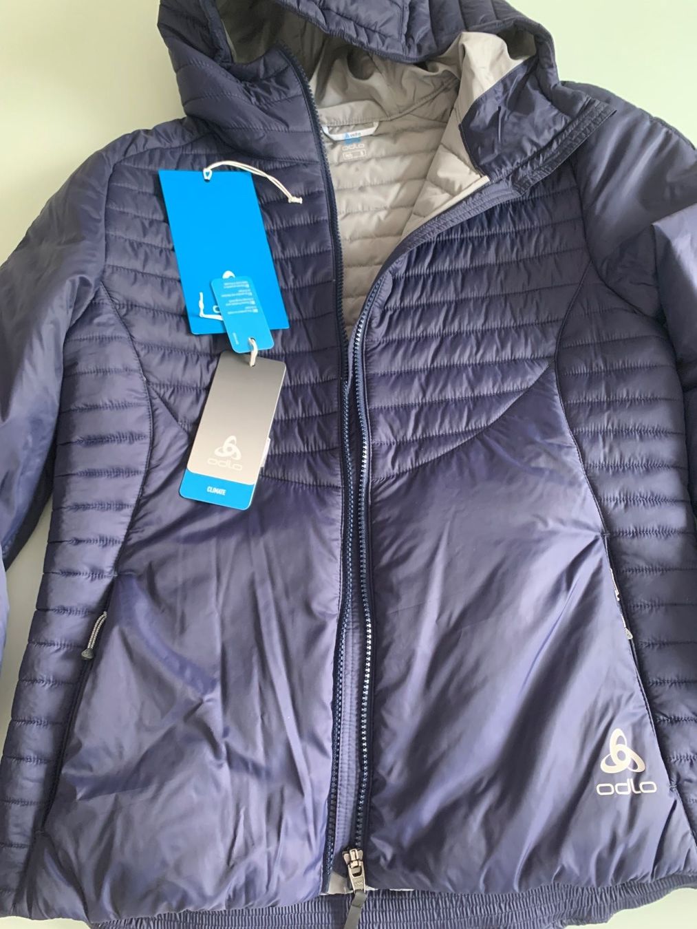 Odlo Jacken: Damenjacke ODLO + Pullover gratis (CHF 80) dazu Blau – Neu und originalverpackt aus Adliswil von Jessik0 6