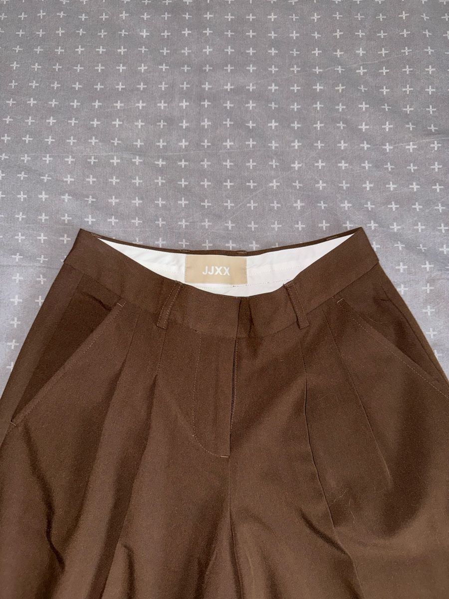 Pantaloni: BRAUNE ANZUGHOSE JJXX – Nuovo (secondo la descrizione) da St. Moritz venduto da ari_9fcv 2