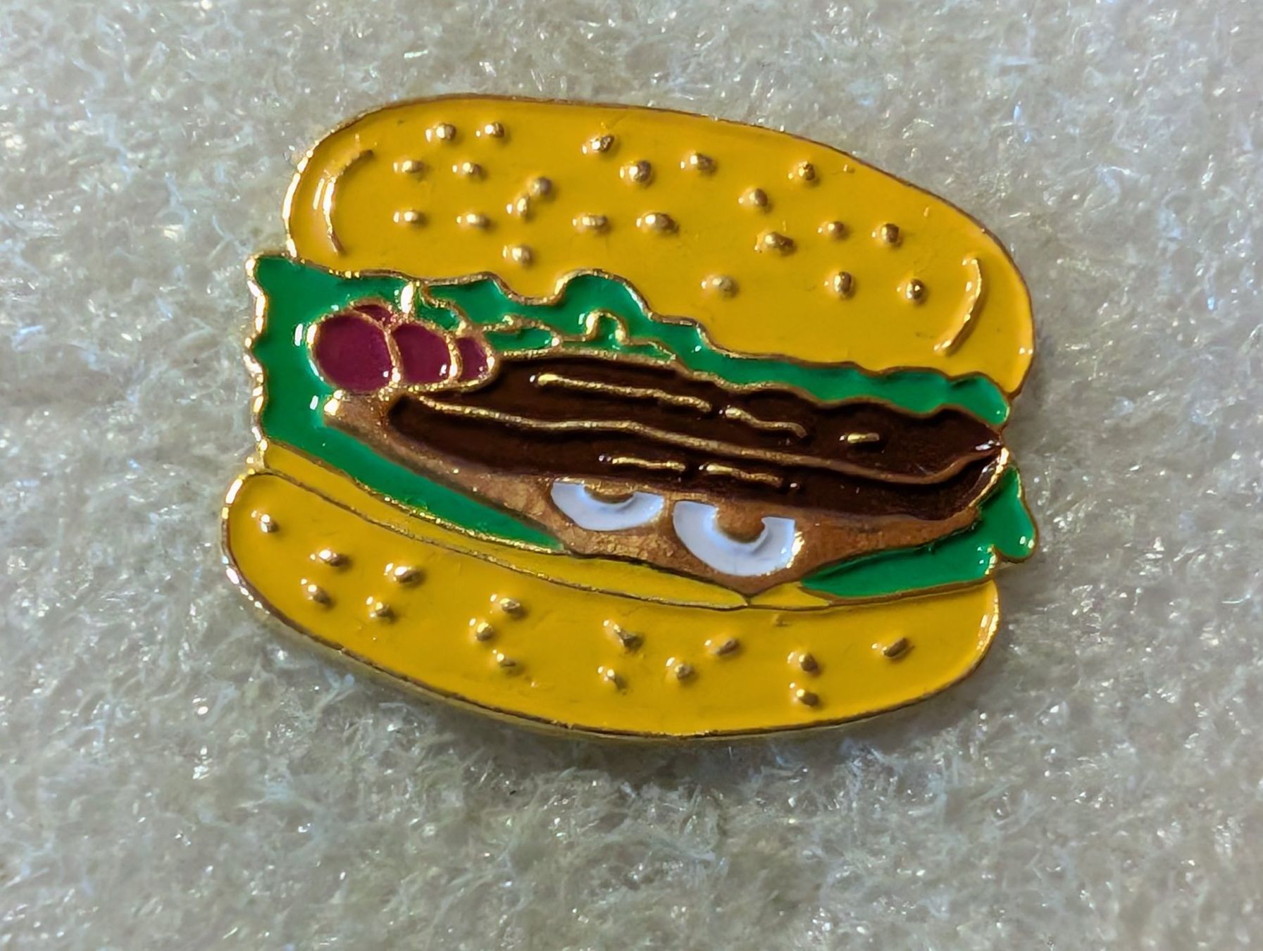 Placchette & Badge: Ansteckpin 186: Hamburger – Usato da Oppligen venduto da Pin-Fall-Shop