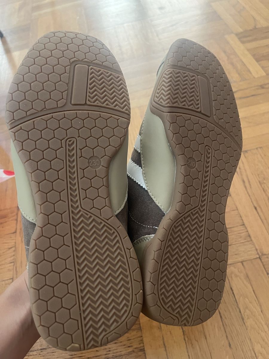 Chaussures femmes: Baskets sneakers 36 – Neuf (Voir description) à Bellevue par utilisatratice 3