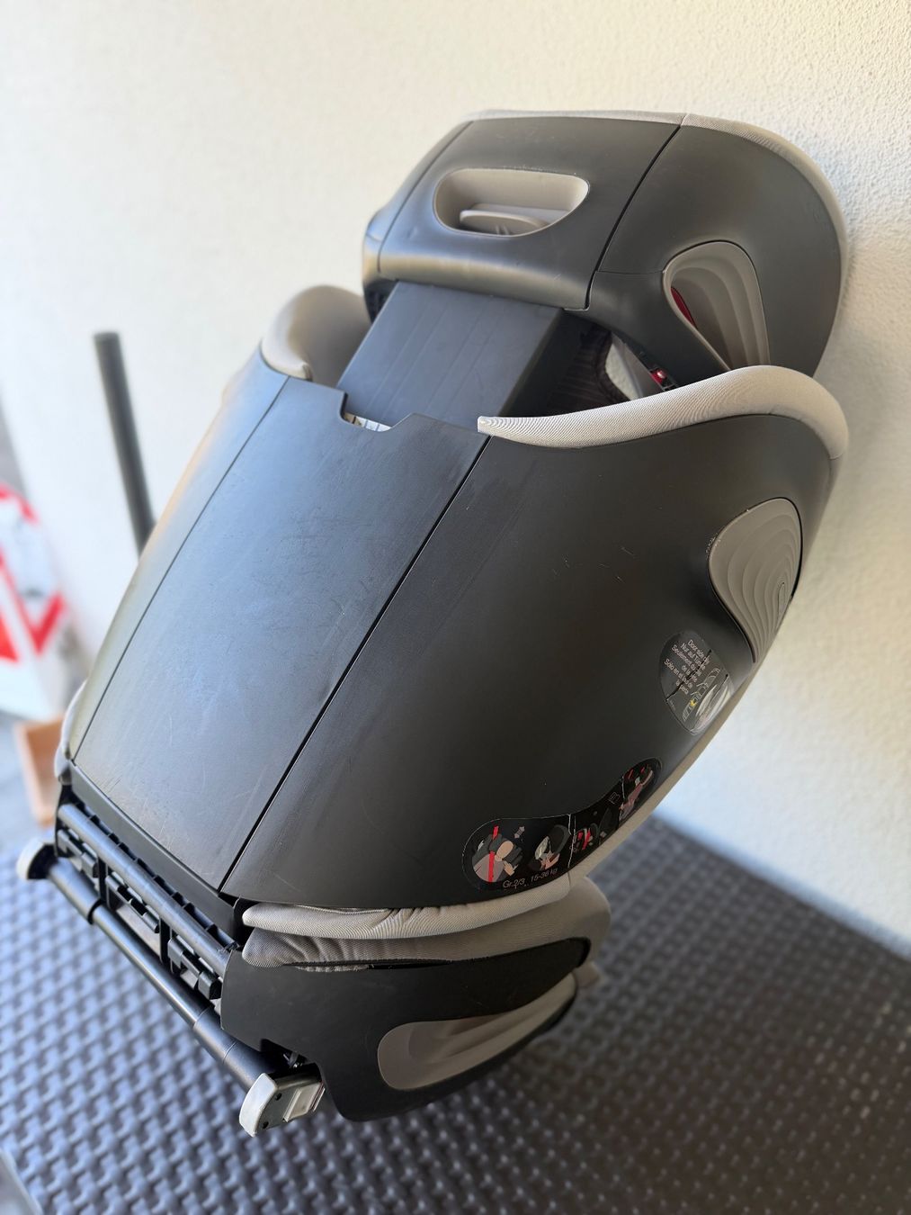 Cybex Sièges auto: Cybex Kindersitz Solution S-Fix – D'occasion à Buochs par A.Thomas85 4