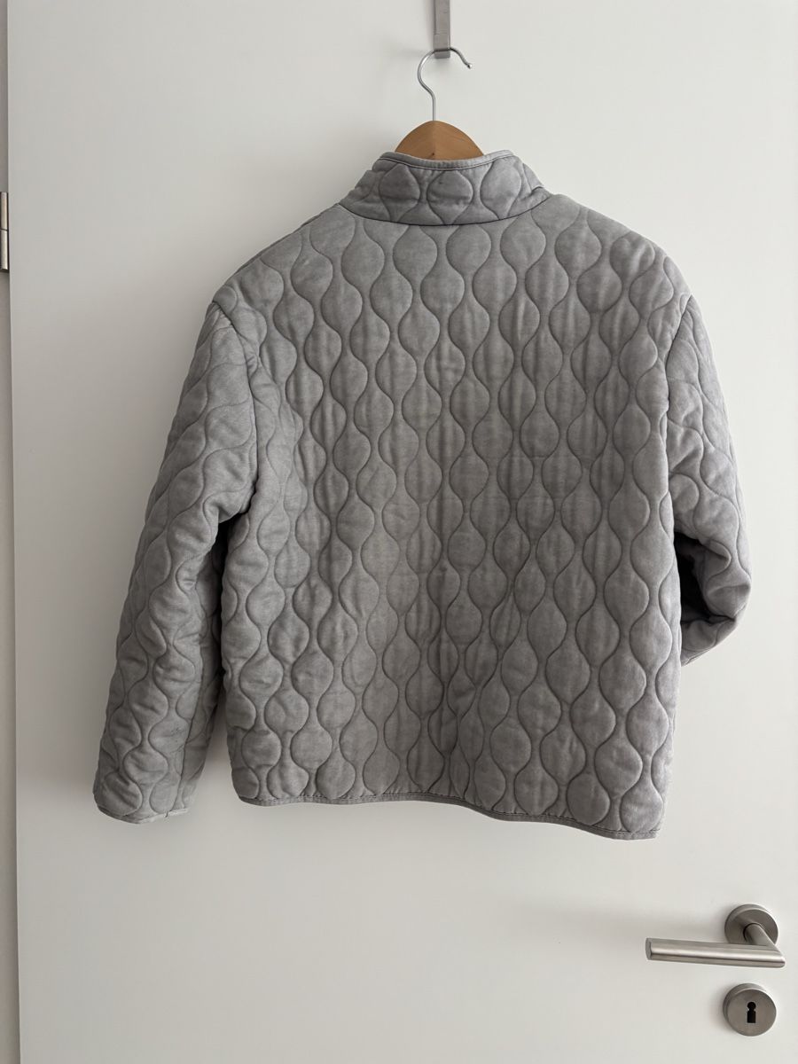 Zara Giacche & Cappotti: Zara Steppjacke, neuwertig , Grösse 156, Grau – Nuovo (secondo la descrizione) da Stettfurt venduto da rebella 2