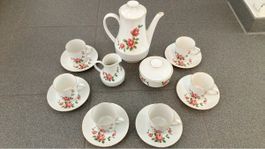 Vintage Kaffeeset mit Rosenmuster, Goldrand, Top Zustand!