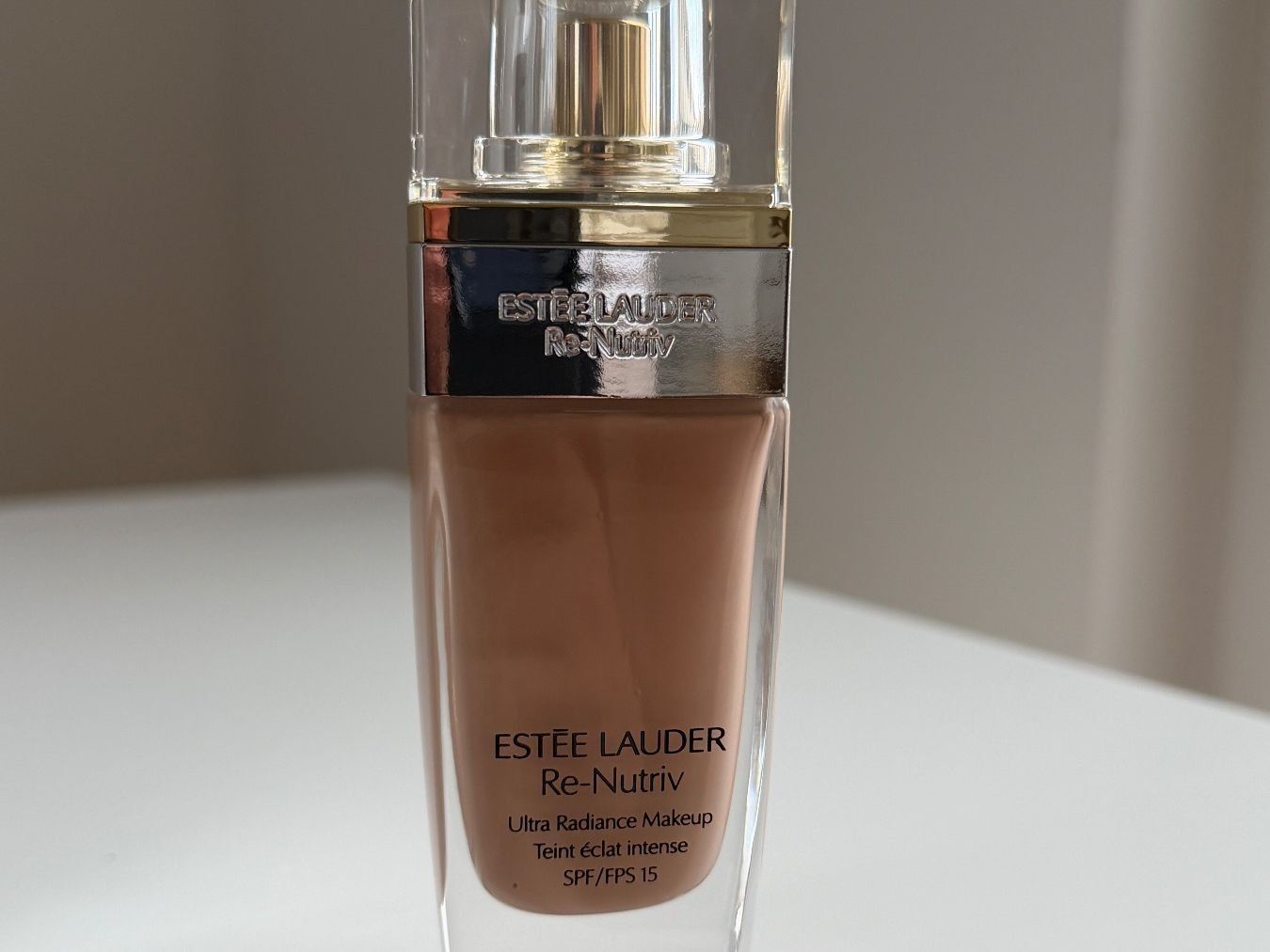 Estée Lauder Make-up: Make Up Estée Lauder NEU – Nuovo e nell'imballaggio originale da Dänikon ZH venduto da tug_m9b6 1