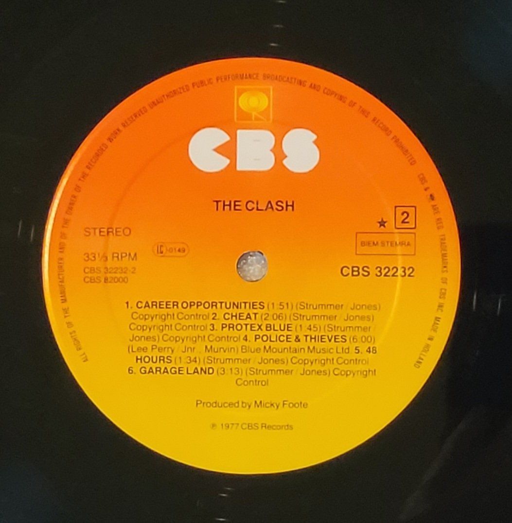 Dischi in vinile: The Clash - Vinyl von 1977 – Usato da Zürich venduto da Avd 4