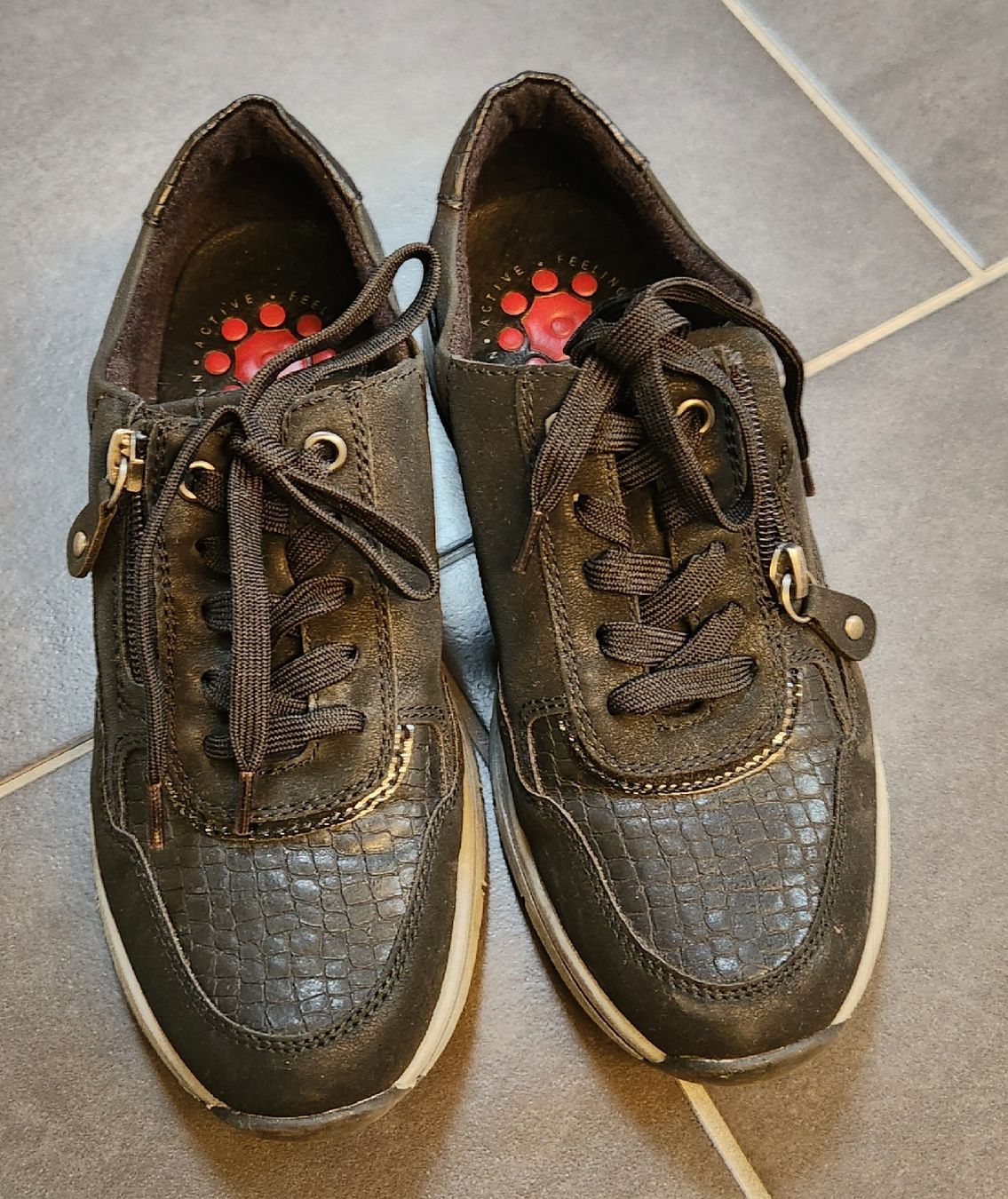 Scarpe da donna: 1x getragener Lederschuh Softreflexsystem Gr. 36 – Usato da Lyss venduto da Urma5