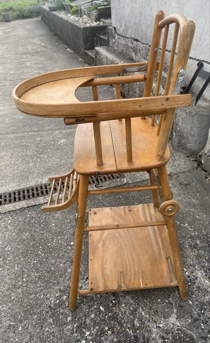 Hochstühle: Ancienne chaise haute pour enfants – Gebraucht aus Bourrignon von filledemai 1