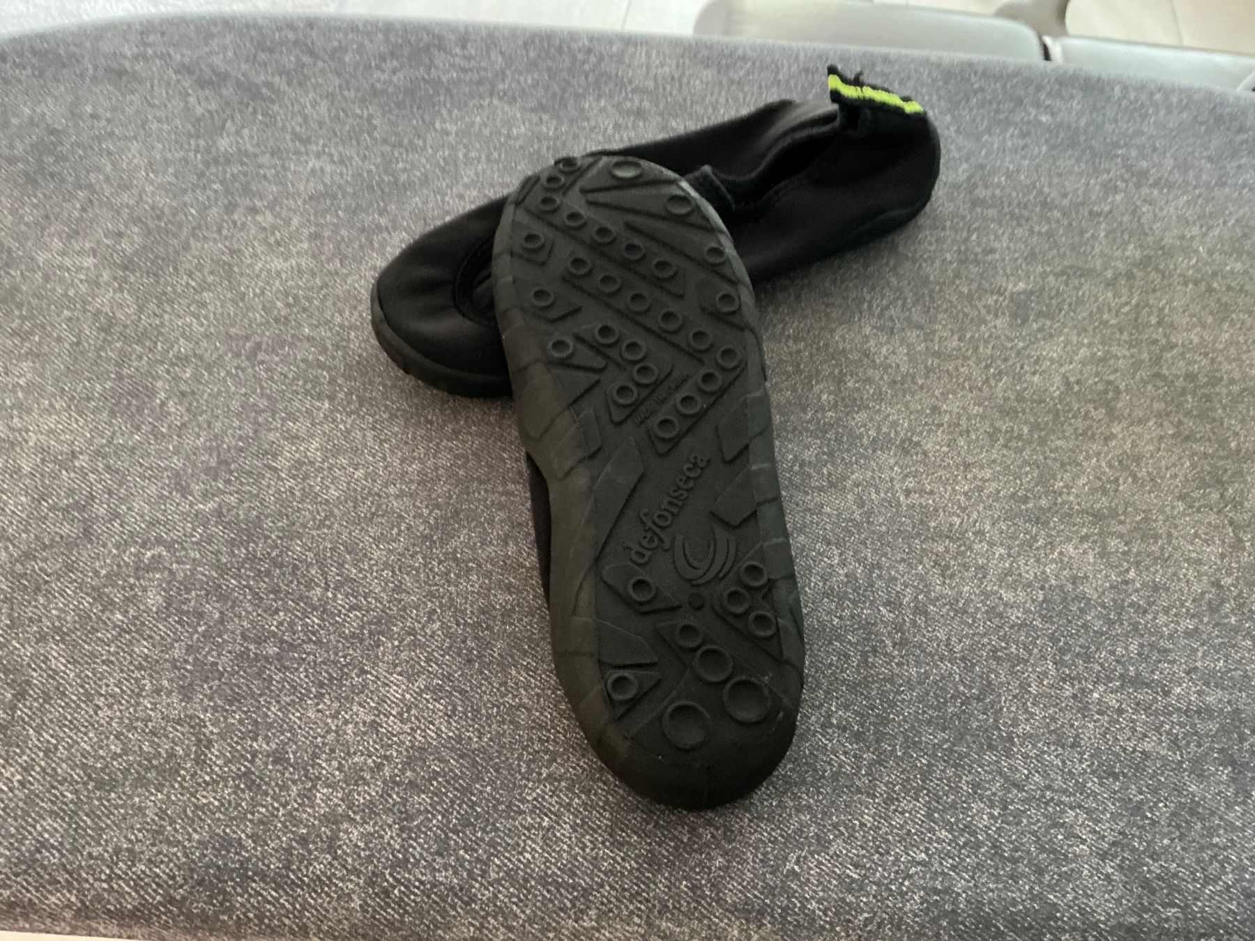 Herrenschuhe: Defonseca Wasserschuhe schwarz Grösse 40 – Gebraucht aus Würenlos von Chicca2004