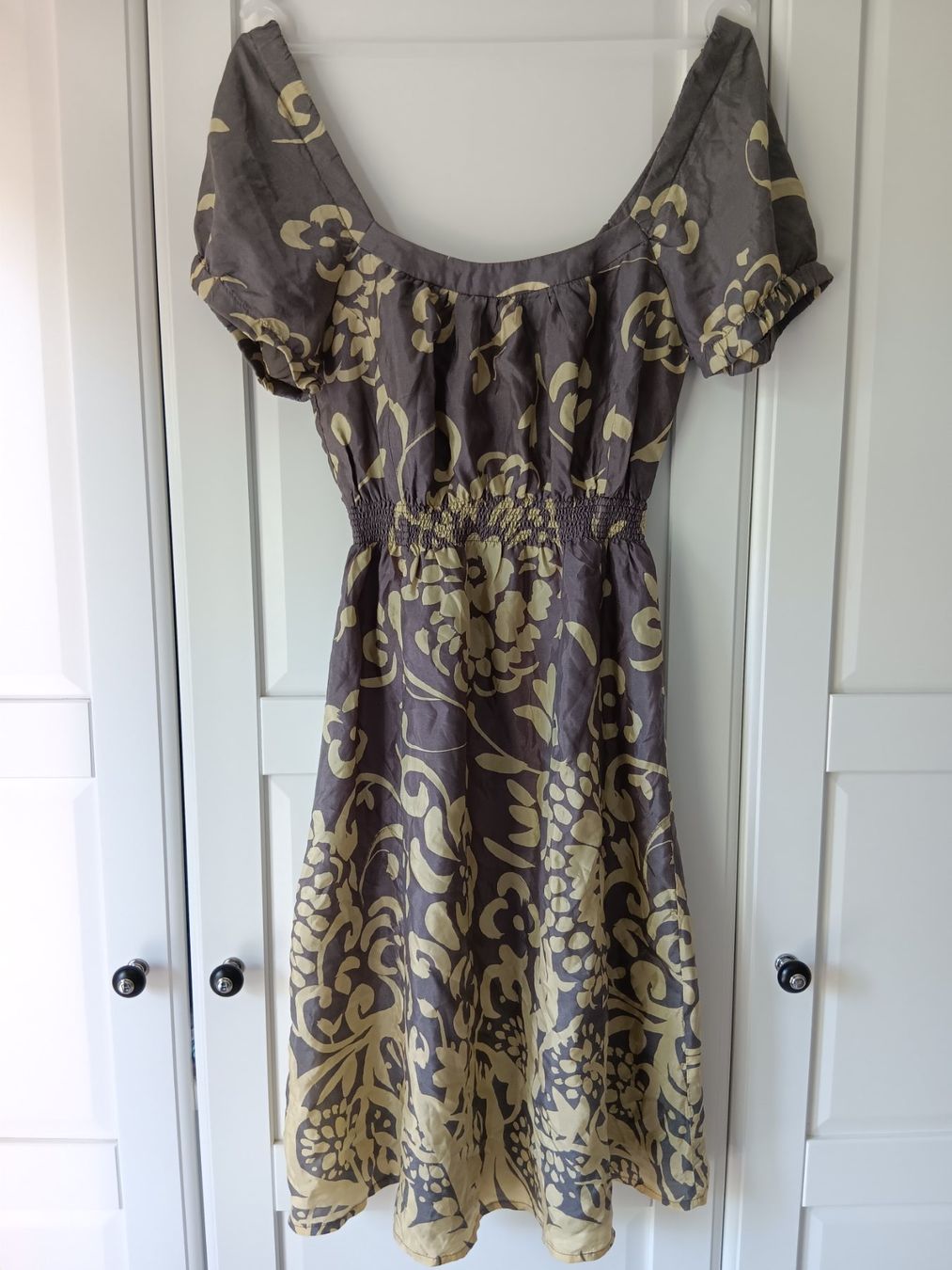 Caroll Vestiti: CAROLL  Robe / Kleid    Taille / Grosse 34 .... – Usato da Cossonay-ville venduto da Super-Price-Quality
