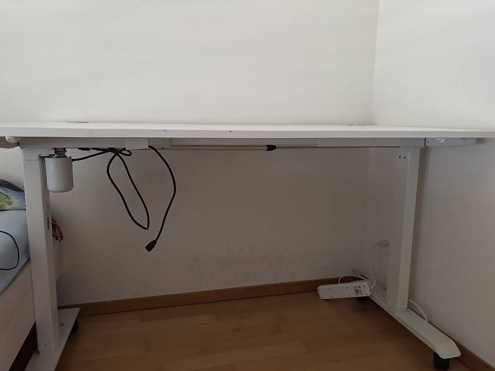 Scrivanie: Schreibtisch – Usato da Beckenried venduto da ema_t6cf 1