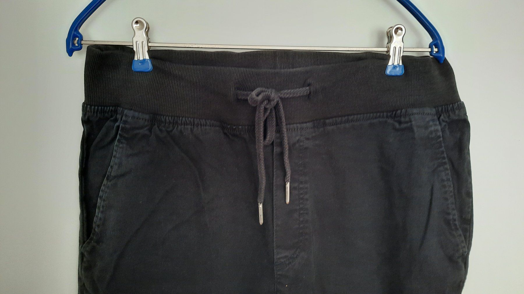 H&M Hosen: ***H&M*** Divided Hose schwarz Gr. M – Gebraucht aus Wädenswil von H2H_Secondhandshop 3