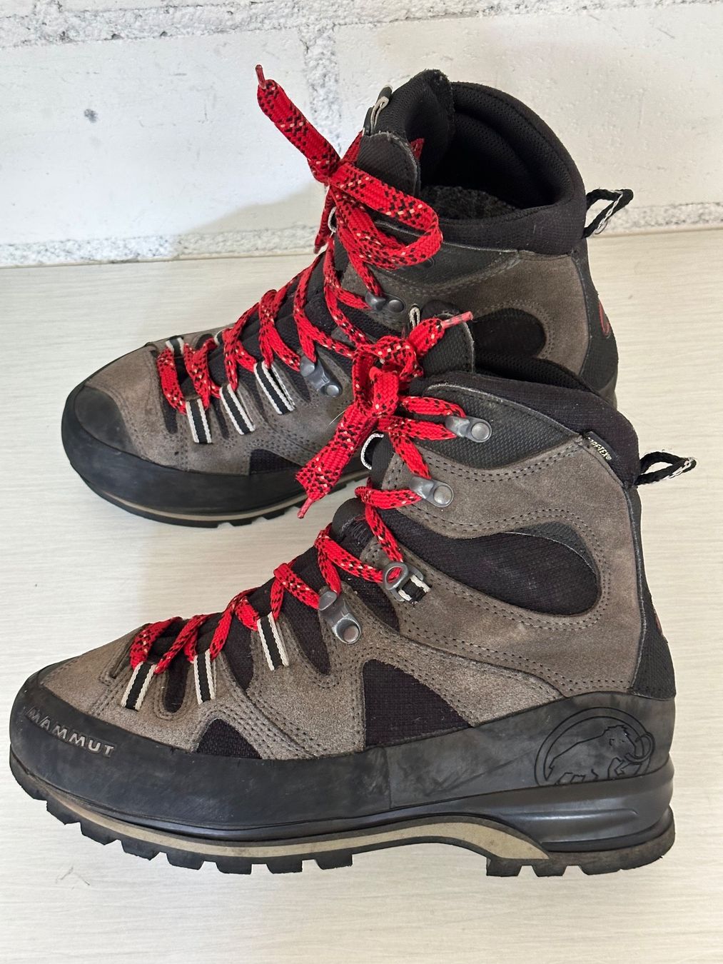 Damenschuhe: Dame Wanderschuhe RAICHLE MAMMUT goretex grösse 40 – Gebraucht aus Thun von jeff070 1