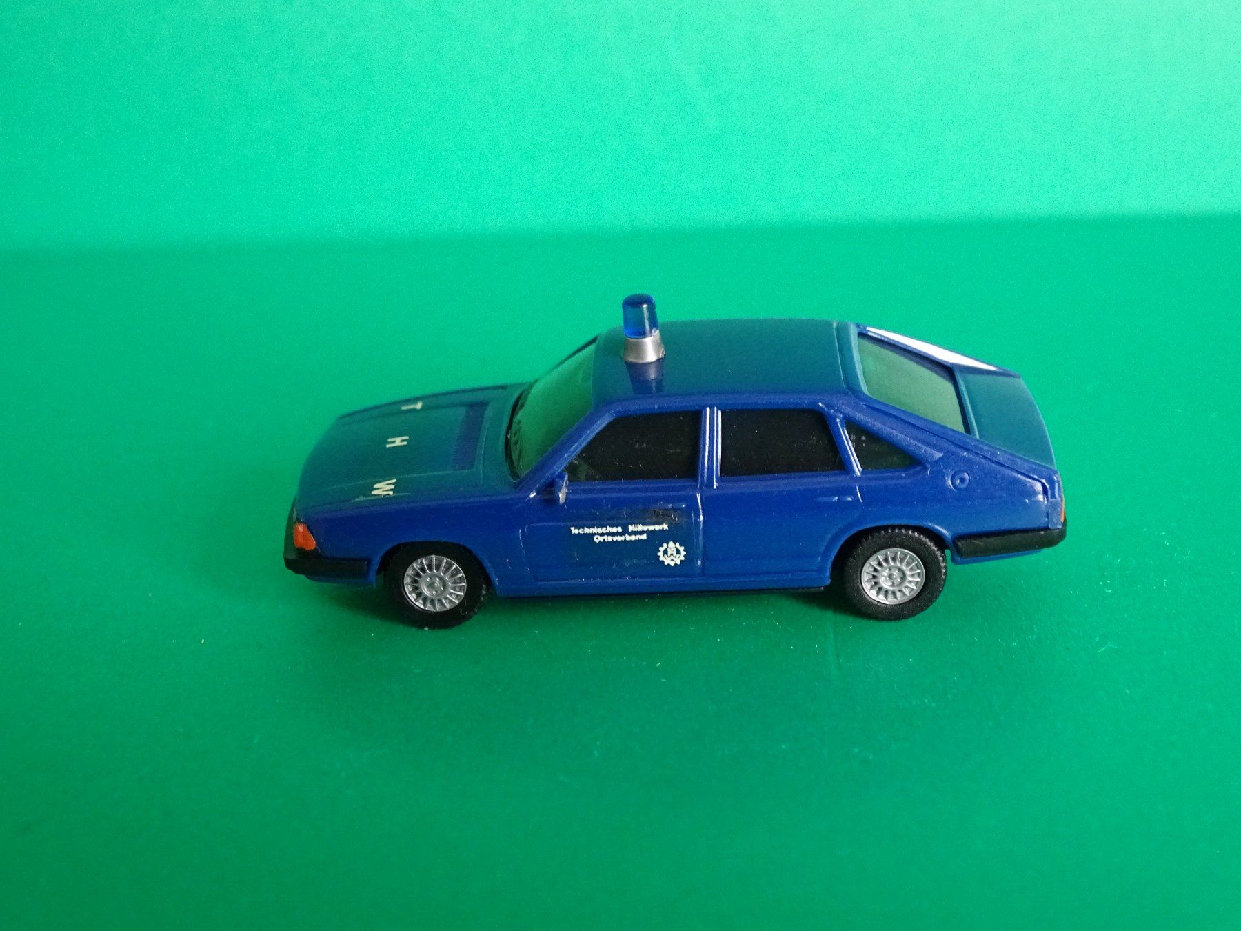 Herpa Modellini d'auto: Audi 100 GL von Herpa 1/87 – Usato da Bretzwil venduto da Meex 2