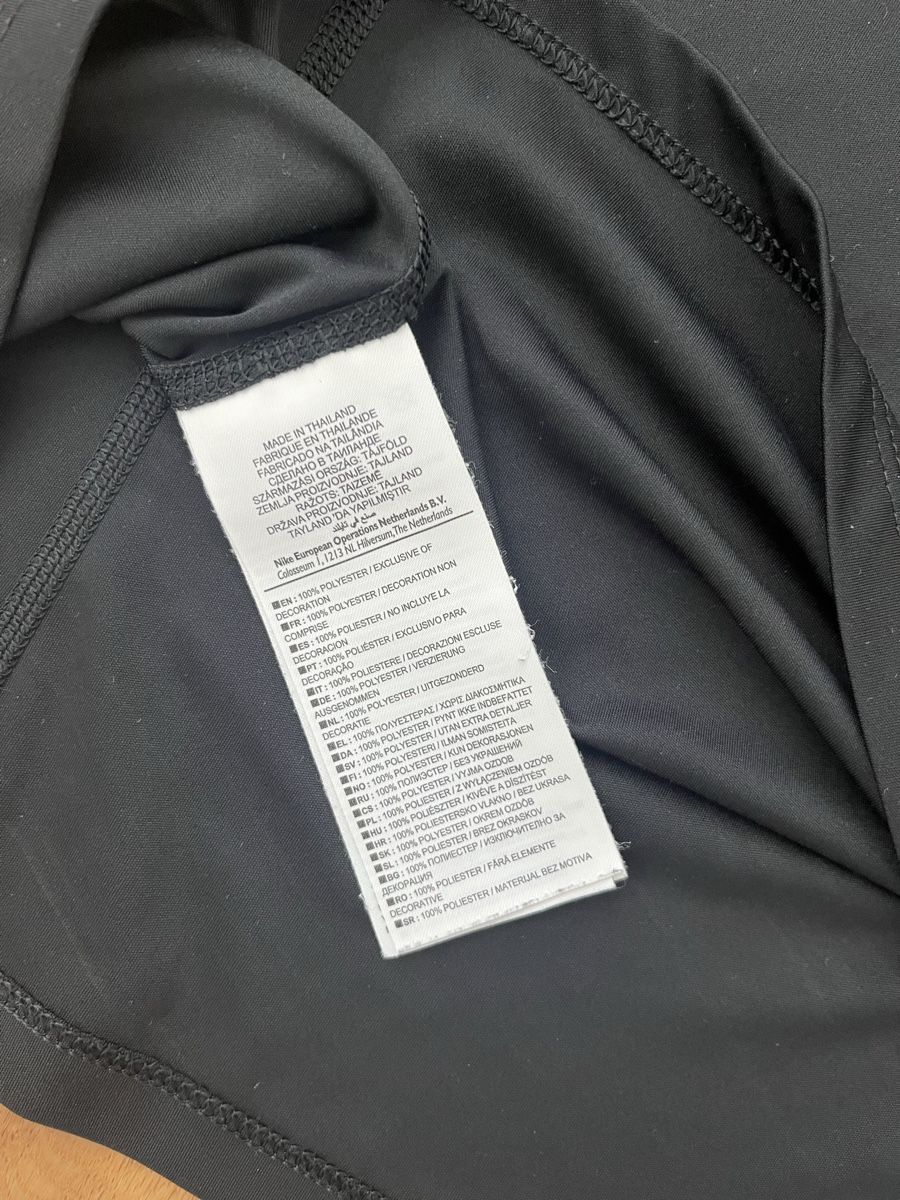 Nike T-shirt: Nike Run Tshirt, Gr. M – Usato da Interlaken venduto da fbnscl 3