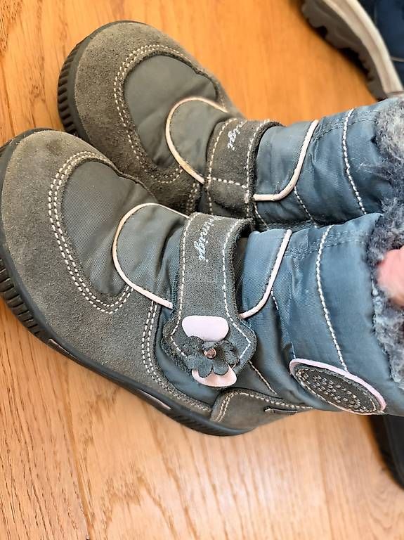 Scarpe per ragazze: Primigi, Winterstiefel Gr 25 – Usato da Baar venduto da LUBA13