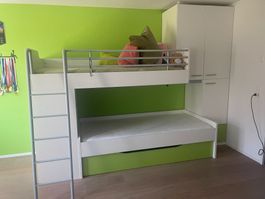 Super Etagenbett mit Schrank von Prenneis in top Zustand