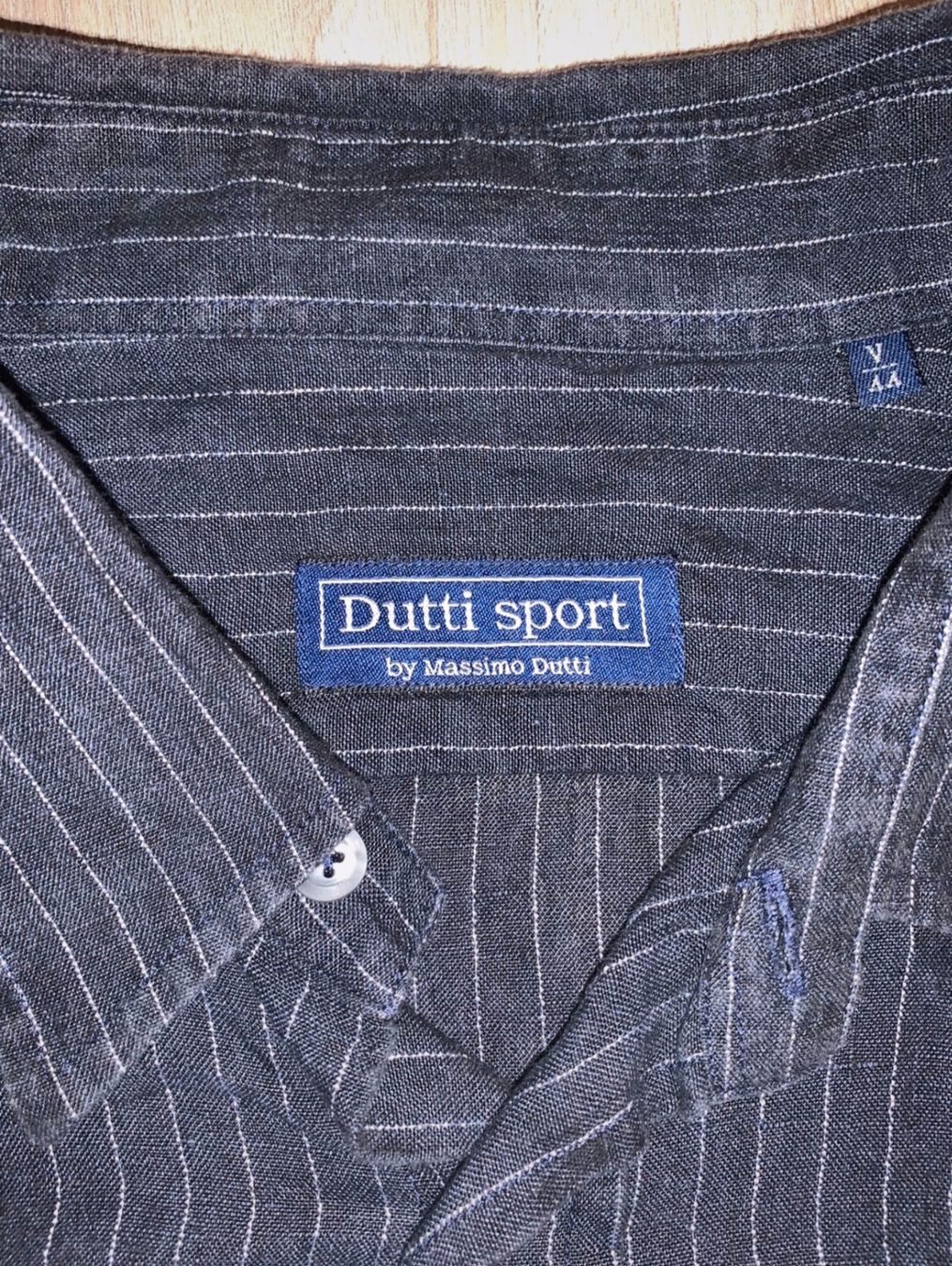 Camicie: Chemise Massimo Dutti – Usato da Mont-sur-Lausanne venduto da Didinho 1