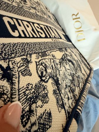 Book Tote Tasche ähnlich Toile de Jouy blau guter Zustand