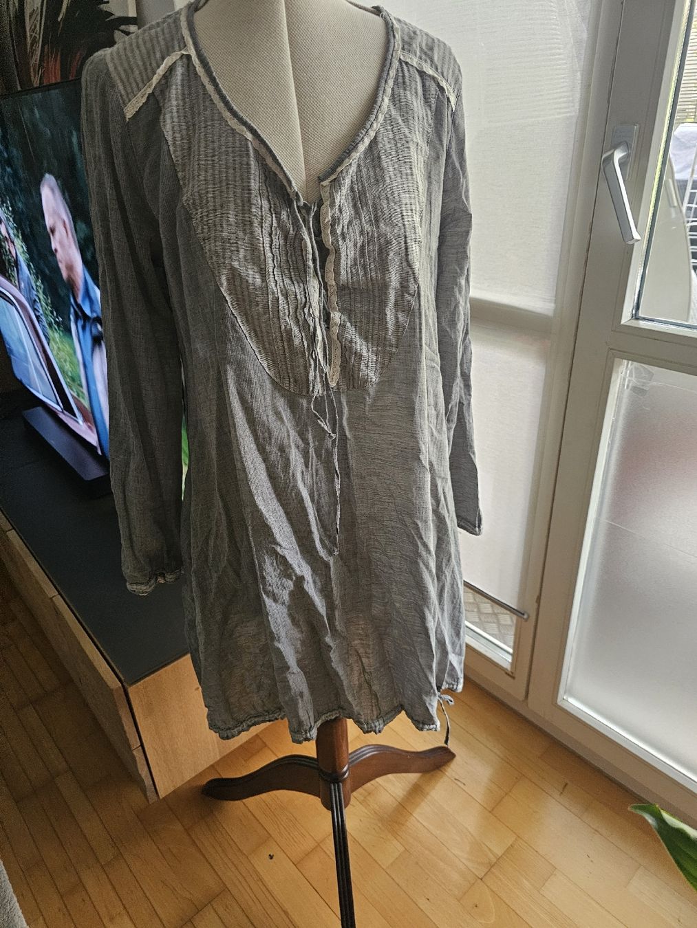 Vestiti: nile Kleid – Usato da Riedikon venduto da Winter21.
