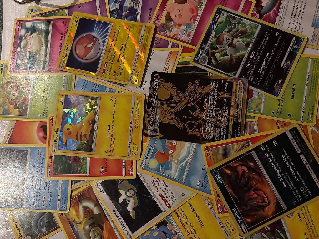 Spiele: 32 Pokémon Karten – Gebraucht aus Kreuzlingen von Brauni2010