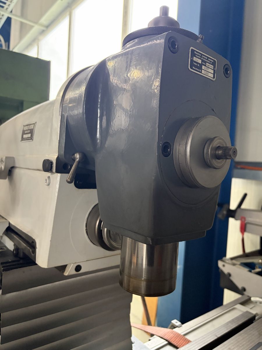 Tutte le macchine: Fräse, Deckel, Fräsmaschine – Usato da Ebnat-Kappel venduto da Mech57 5