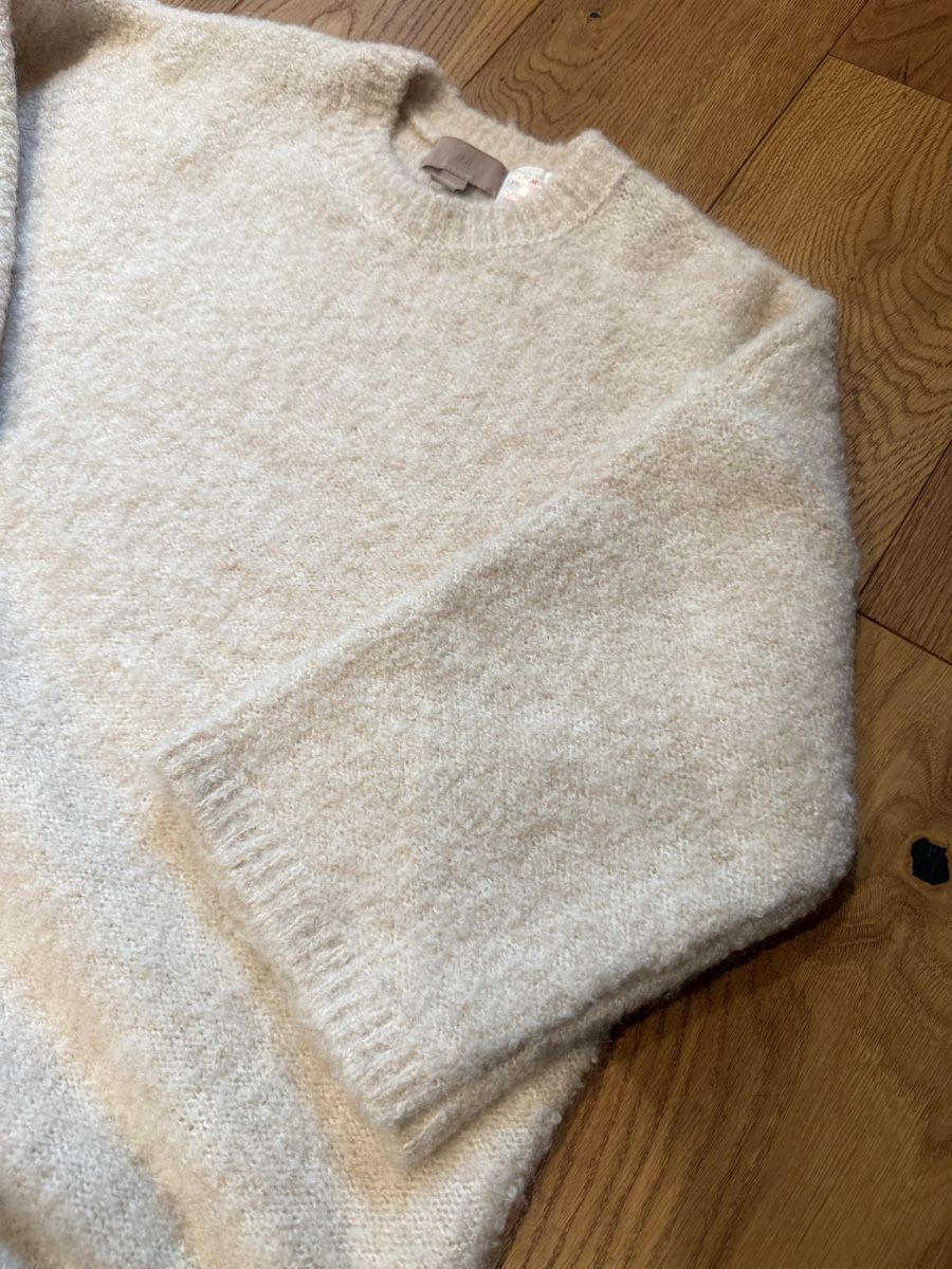 H&M Robes: H&M Strickkleid – D'occasion à Zollikon par aow_8p7m 2