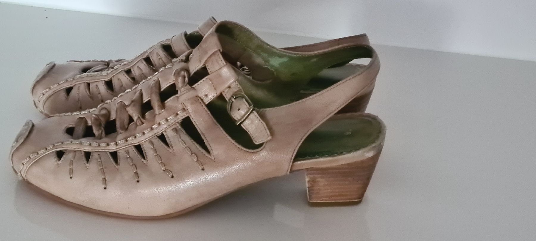 Tamaris Scarpe da donna: Sommer Absatzschuh  Gr 38 – Usato da Steinen venduto da turbogeiss99 1