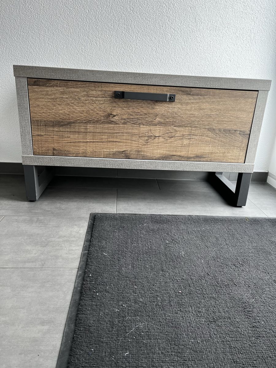 Cassettiere: Petit meuble, idéal pour chaussures! – Usato da Riaz venduto da Palu22