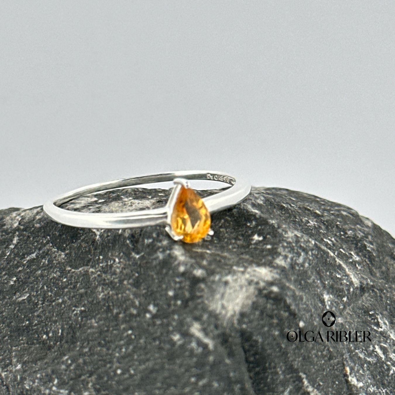 Olga Ribler Anelli: Ring 925 Sterling Silber mit Citrin Grösse 62 – Nuovo (secondo la descrizione) da Luzern venduto da Schmuckoutlet 1