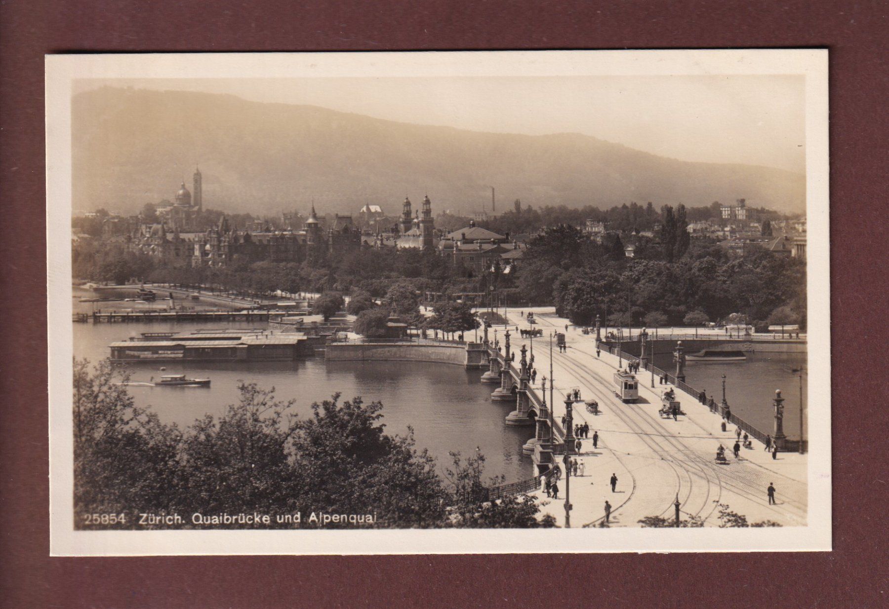 Cartoline postali: ZÜRICH - Quaibrücke - Tram – Usato da Pully venduto da nicecards