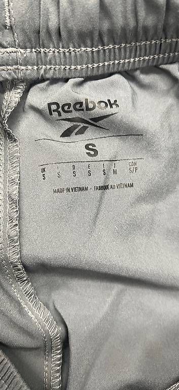 Hosen: Reebok Jogginghose  – Gebraucht aus Adliswil von Danyboy3 1