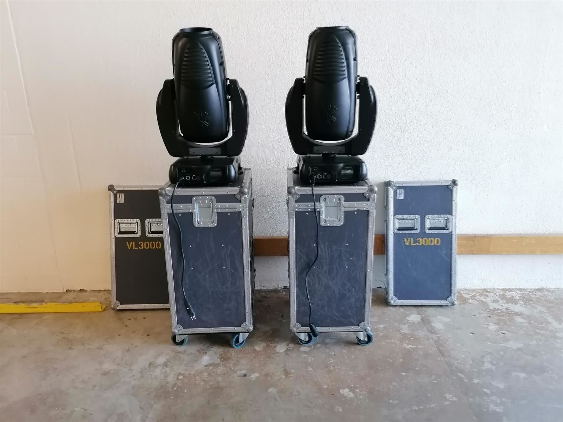 Lampade: Moving Head Varilite VL-3000 Spot – Usato da St. Gallen venduto da moving_st.gallen 1