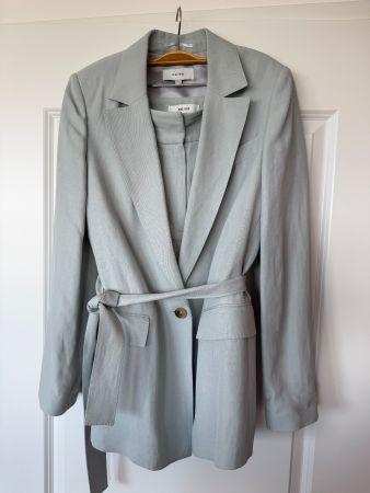 Reiss Blazer mit Short hellblau Grösse 40 guter Zustand