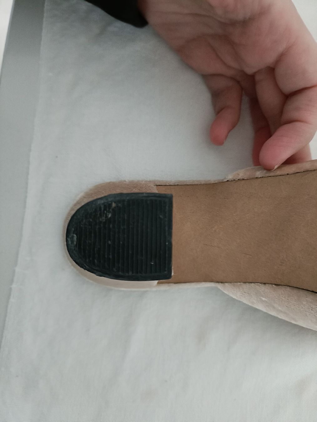 Chaussures femmes: Pantofole rosa eleganti con tacco – Neuf (Voir description) à Camorino par ros_cj5f 2