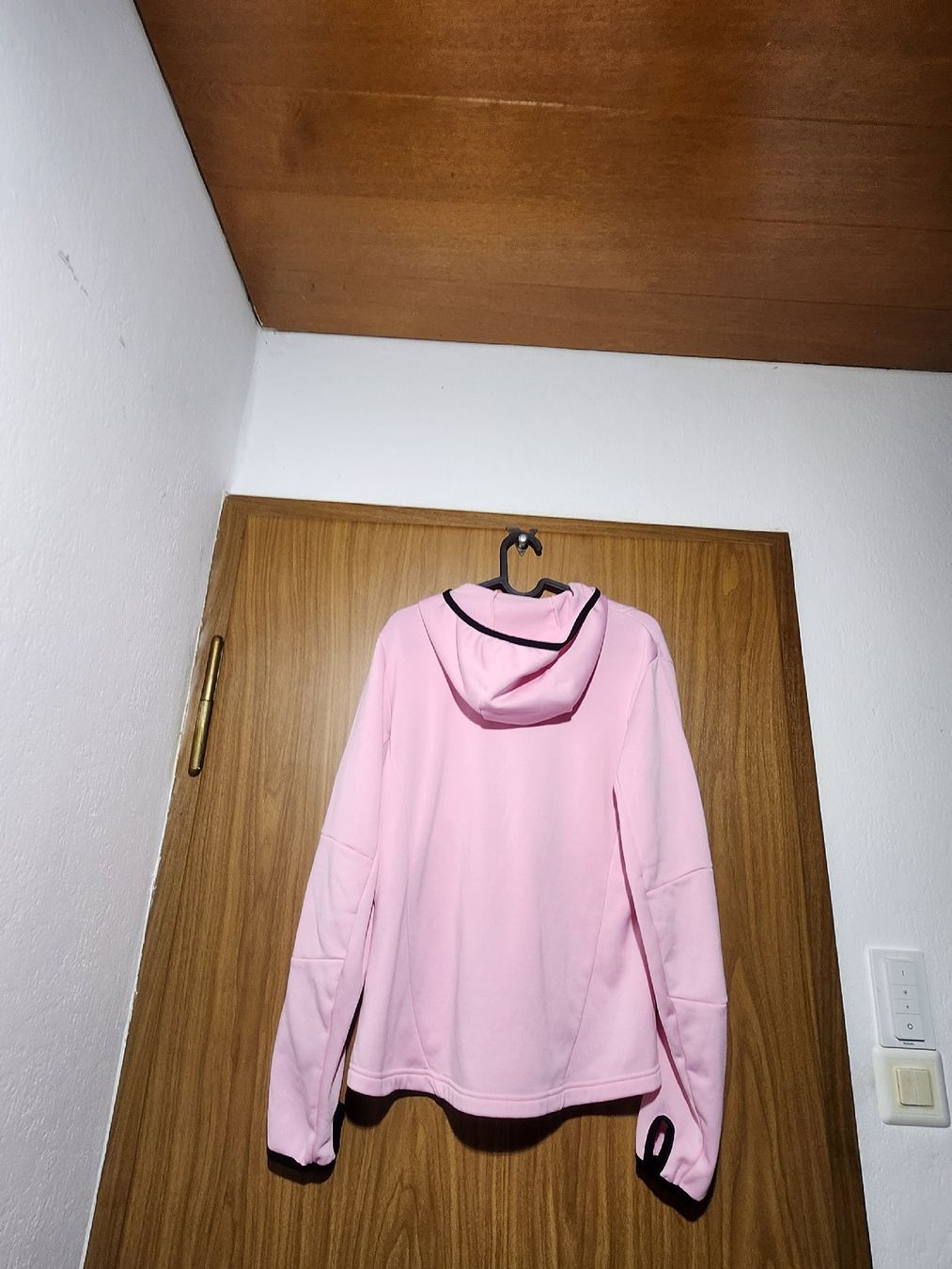 Odlo Pullover & Sweatshirts: pull  à capuche Odlo rose taille M  – Gebraucht aus Niedergösgen von Eva2410 1