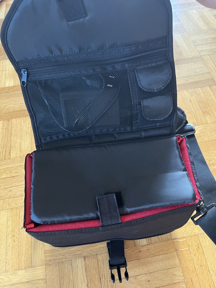 Canon Fotocamera: Canon EOS M50 Mark II Kit EF-M15-45mm  – Nuovo (secondo la descrizione) da Erlinsbach SO venduto da LauriHa 3