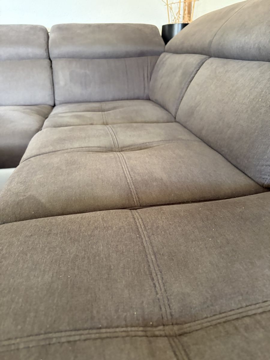Sofas: Ecksofa ab 1.- – D'occasion à Laupen par TecProPalmer1092 7