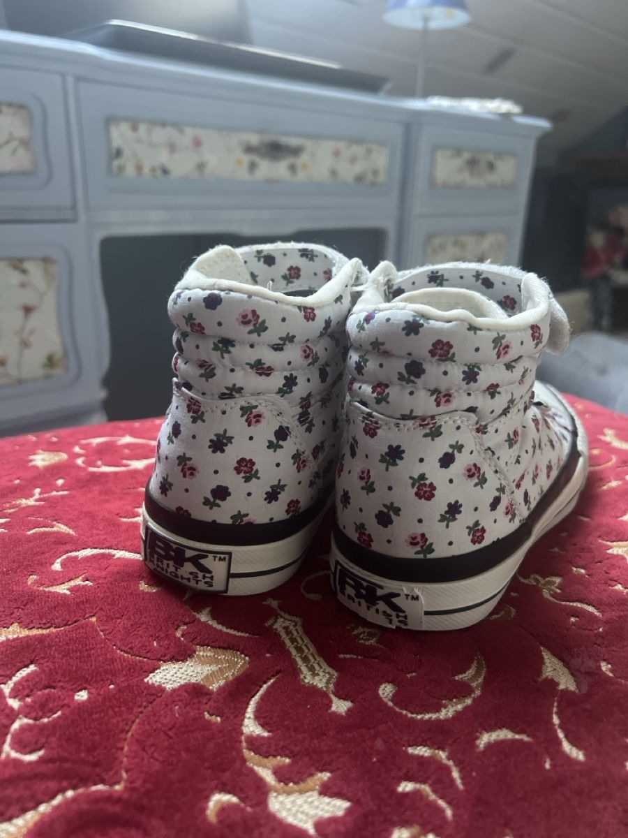 Scarpe per ragazze: British Knights Mädchen sneakers Gr.32 – Nuovo (secondo la descrizione) da Wolfwil venduto da Vessie 2