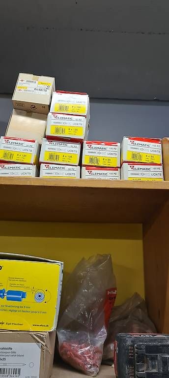 Alle Werkzeuge: Schlagschrauben 8x135/ 6x55 – Neu und originalverpackt aus Therwil von zorraisabelle 1
