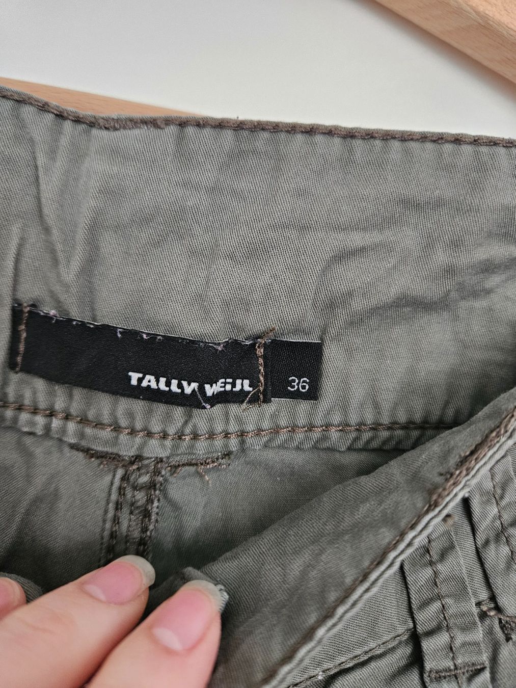 Tally Weijl Pantaloni: 100% Baumwolle-Hose Gr.36 – Usato da Schaffhausen venduto da sabrina915 3