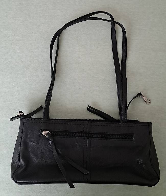 Borse da donna: Leder-Handtasche schwarz – Usato da Uetikon am See venduto da graziella82 1