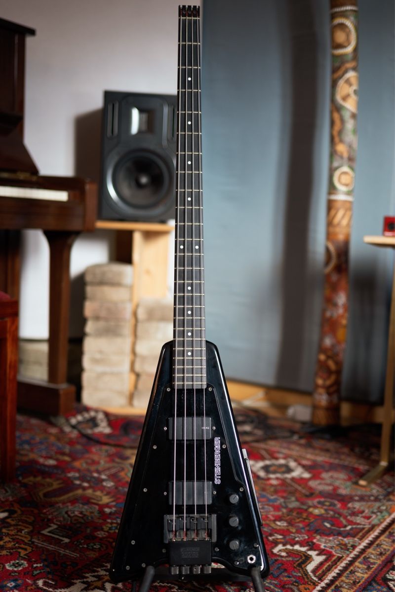 Steinberger Strumenti musicali: Steinberger XP2 1985 – Usato da Châtel-St-Denis venduto da .-Alex-.