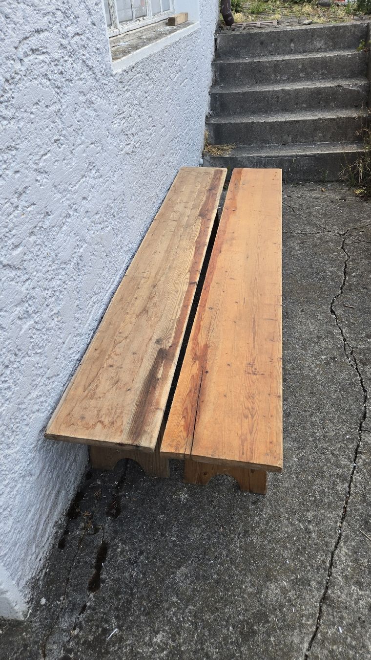 Panchine: Holzbank Rustikal Holz 2 Stk. – Usato da Uzwil venduto da BrokiFloh 1
