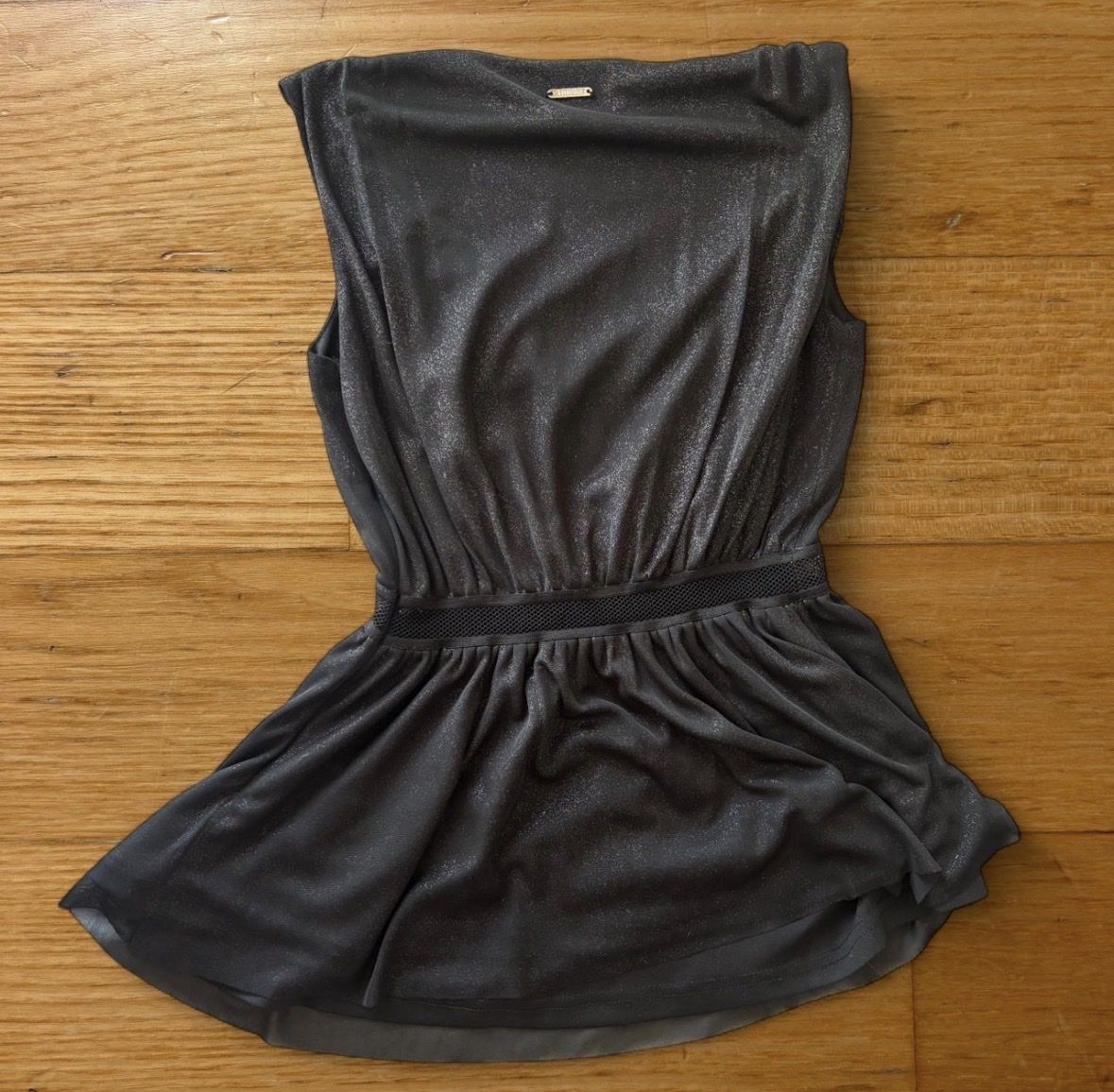 Guess Top: Guess schwarzes Glitzertop – Nuovo (secondo la descrizione) da Lausen venduto da sineri 2