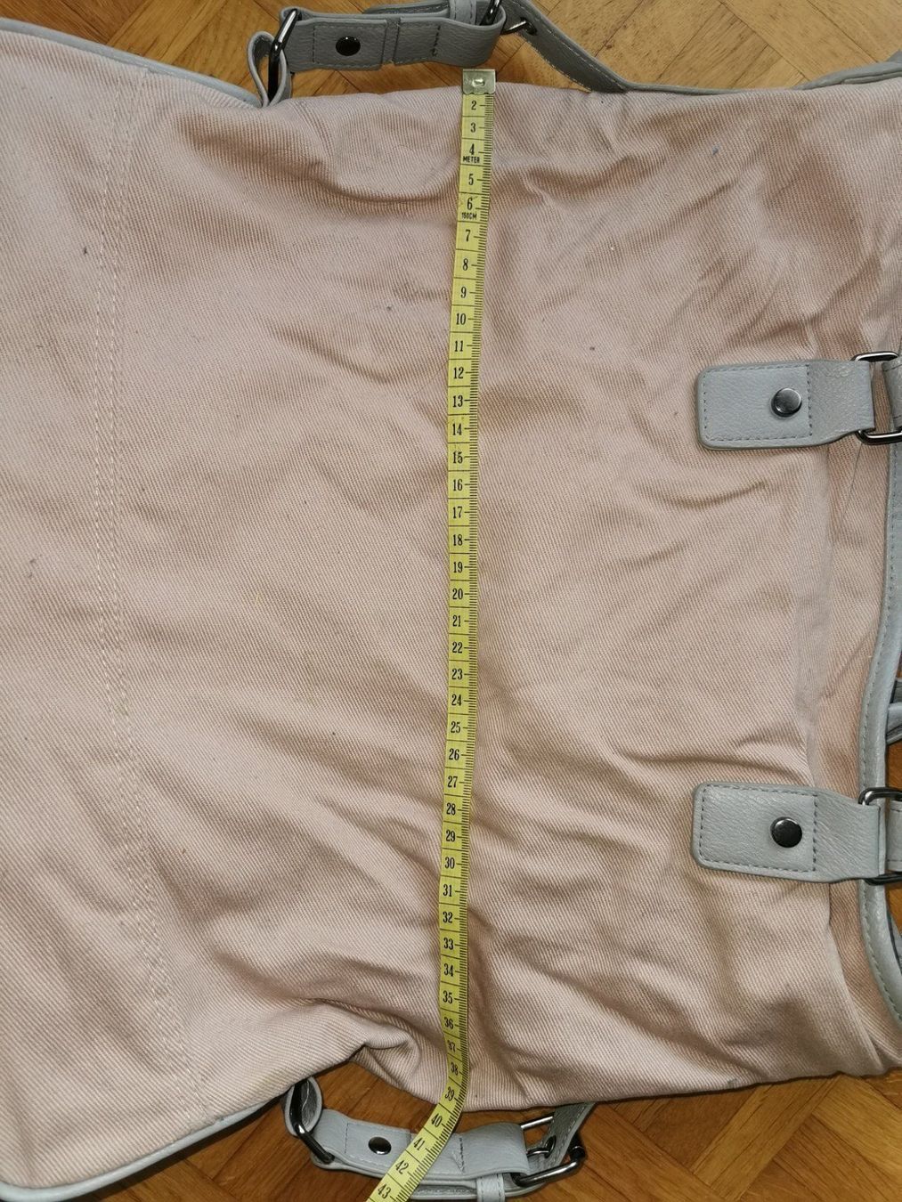 Sacs & sacs à dos: Grosse Stoffhandtasche – D'occasion à Basel par Roundtrip 5