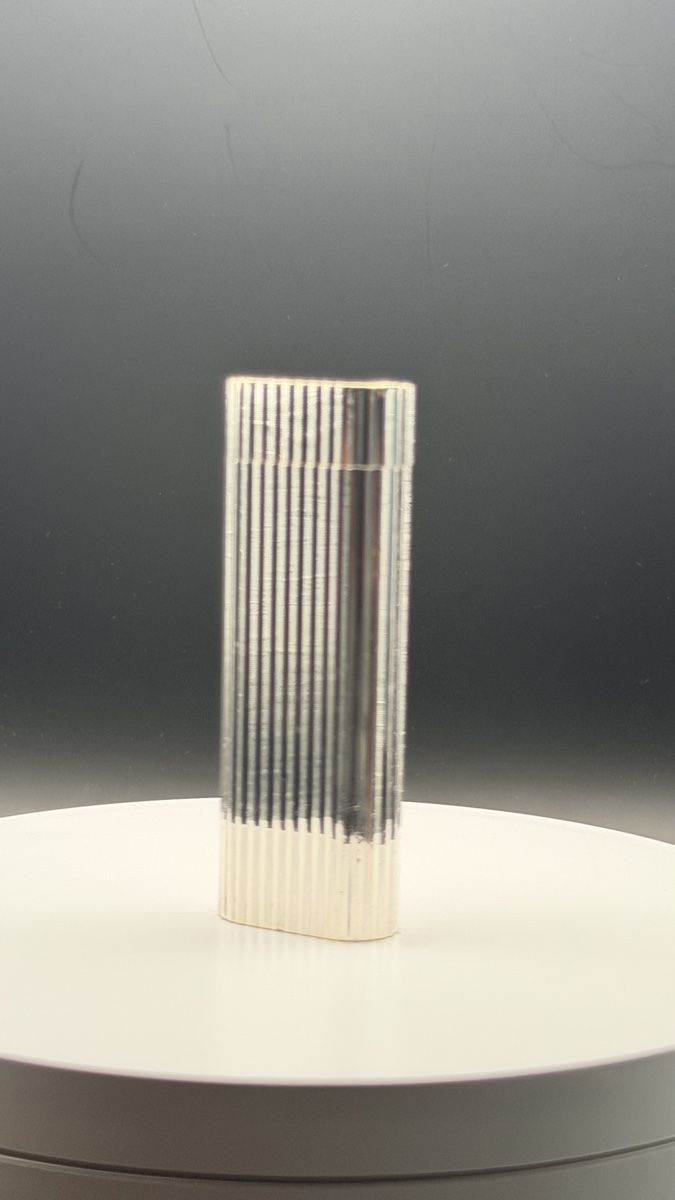 Cartier Accendini: Briquet must de Cartier – Usato da Onex venduto da Blessup 1