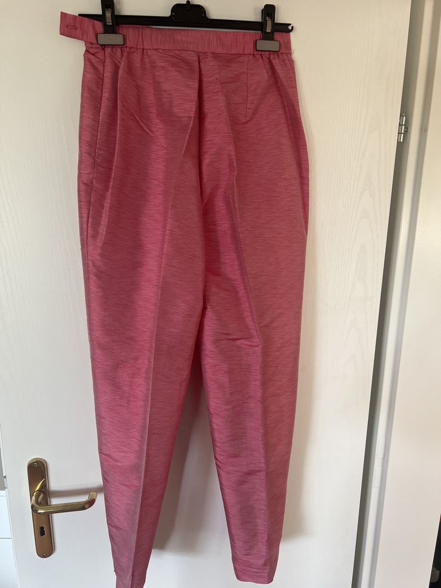 Hosen: Pinke Hose Seide High waist – Gebraucht aus Zollikon von adr_c6zs 2