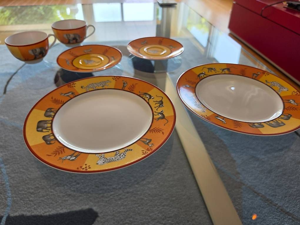 Geschirrsets: Hermes Africa - komplettes Set NEU – Gebraucht aus Riniken von 7ch_bx5j