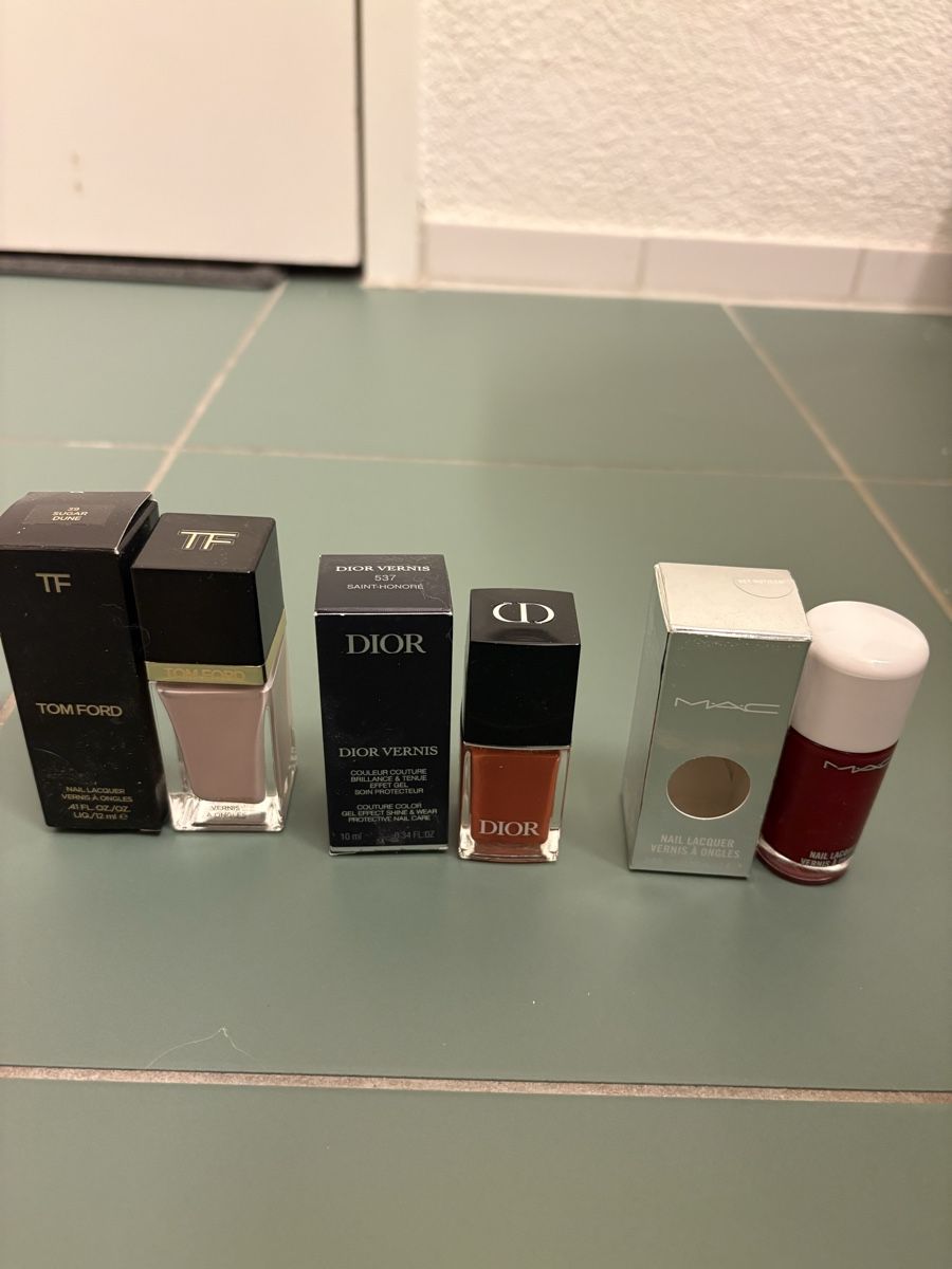 Dior Nagellack: 3 Nagellacken Dior, Tom Ford, MAC – Neu (gemäss Beschreibung) aus Zürich von matilda1981